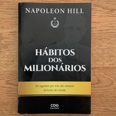 LIVRO HÁBITOS DOS MILIONÁRIOS - NAPOLEON HILL