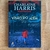 LIVRO VISÃO DO ALÉM - CHARLAINE HARRIS