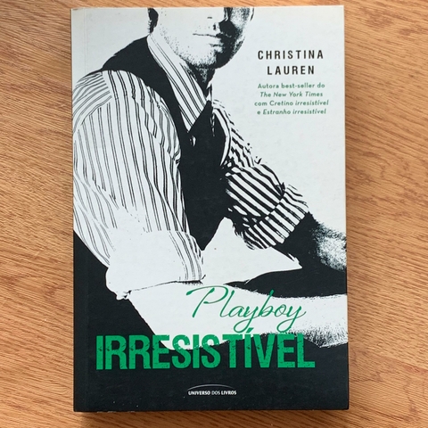 LIVRO PLAYBOY IRRESISTÍVEL - CHRISTINA LAUREN