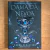 LIVRO DAMA DA NÉVOA - PRINCESA DAS CINZAS 2 - LAURA SEBASTIAN