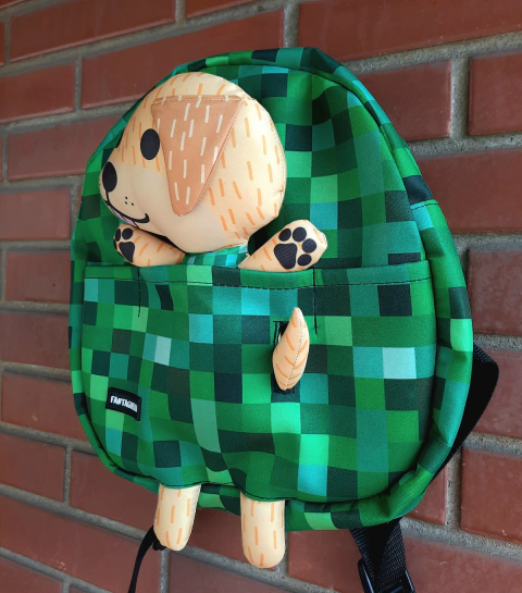 Mochila P + Vira lata Paçoca na internet