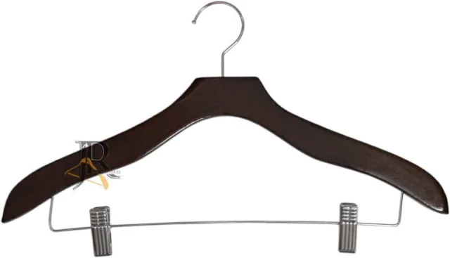 Cabide de Madeira Importado Tabaco SK T com Presilha Cromada | Caixa com 50 Unidades - JR Expositores