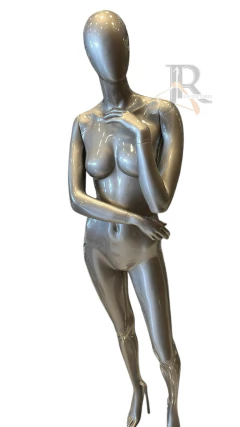 MANEQUIM FEMININO DE FIBRA SAVANA CABEÇA DE OVO