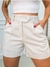 short alfaiataria em linho bege
