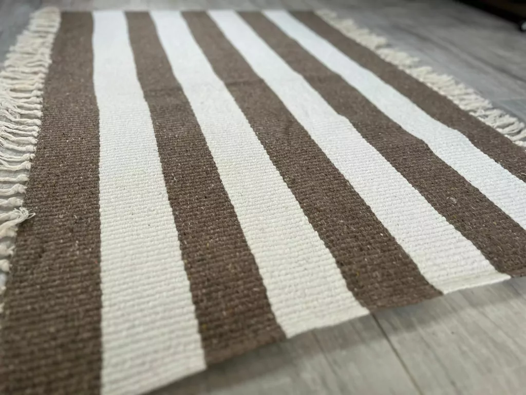 Alfombra Pampa - 0.80 x 1.20 - visón y blanco