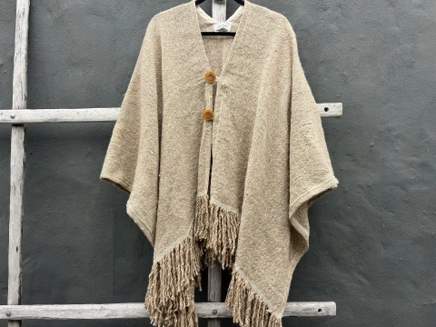 RUANA CARDAL DE LANA CLÁSICA - tienda online