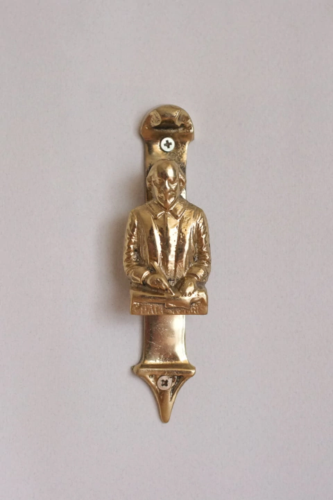 LLAMADOR SHAKESPEARE ~ BRONCE