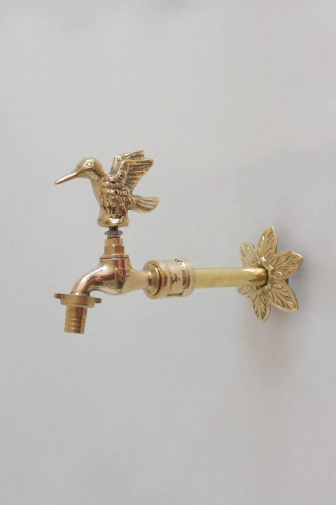 CANILLA DE EXTERIOR COLIBRÍ XL ~ BRONCE