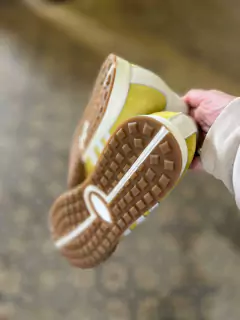 ALMA en cuero gamuzado lima - tienda online