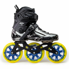 Patins IS Urban Pro Chrome Black com rodas amarelas e azuis de 125mm.