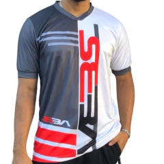 Camiseta Dryfit modelo SEBA - comprar online