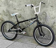 Bicicleta Vairo Twist Jump Bmx Rod 20 Freestyle - BICPER Banda