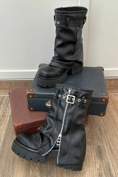 BOTA MANSON en internet