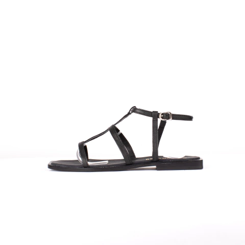 ZOE BLACK - PRE VENTA