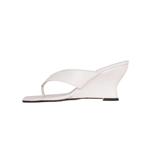 ST. TROPEZ WHITE - PRE VENTA