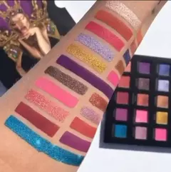 Imagen de ELOISE BEAUTY The Queen Eyeshadow Palette - paleta de sombras