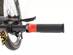 Puños AMS Cero Grips en internet
