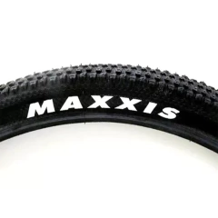 Cubierta Maxxis Pace 29 x 2.10 Blanco (logo) - Estación Bike