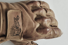 GUANTES BROOKLYN CUERVO MARRON en internet