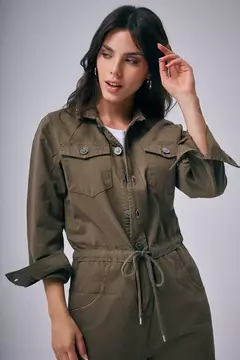 OVEROL POST SCRIPT KEEP ON VERDE - comprar online