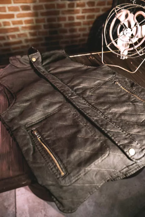 CHALECO POST SCRIPT SOFTAIL BLACK