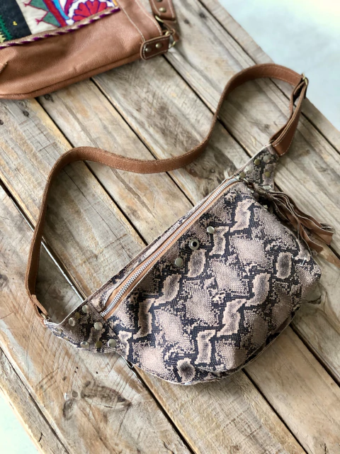 Riñonera Rawa Snake - comprar online