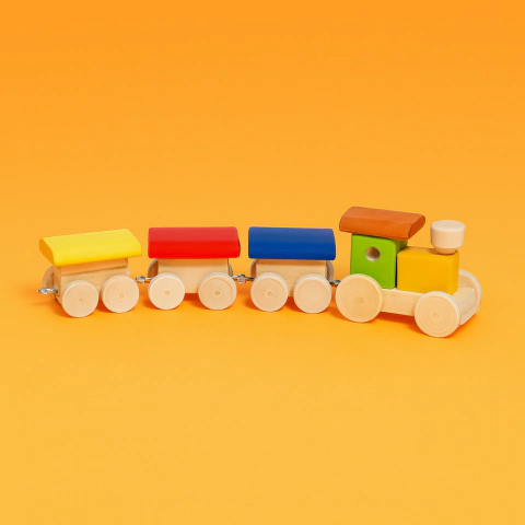 Trencito de madera con vagones - comprar online