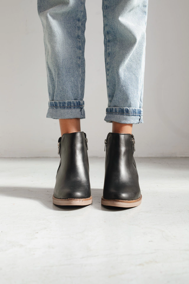 Botas madeira negro — imagen 5