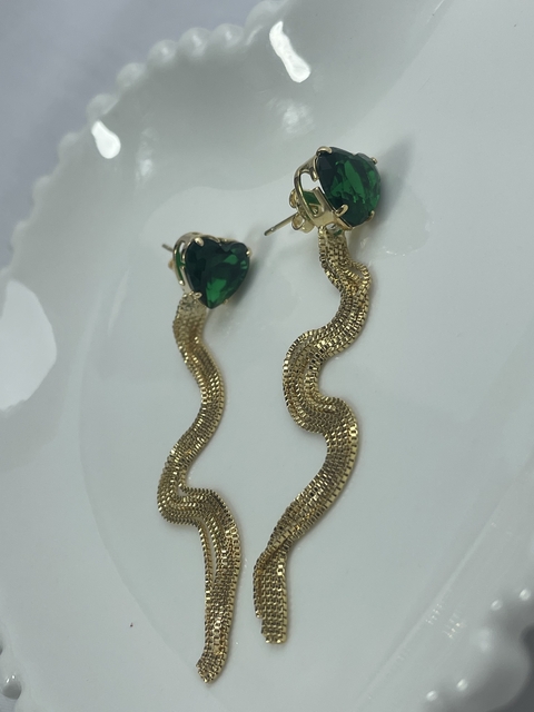 Brinco Franja com Corações em Pedras