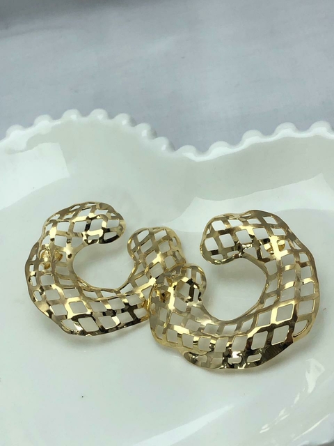Brinco Orgânico Quadrado