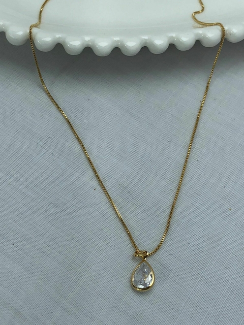 Colar Ponto de Luz em formato de Gota