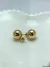 Brinco de Bolinha Dourado Grande - comprar online