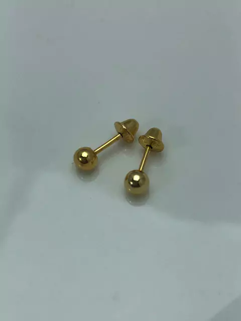 Brinco de Bola Pequeno