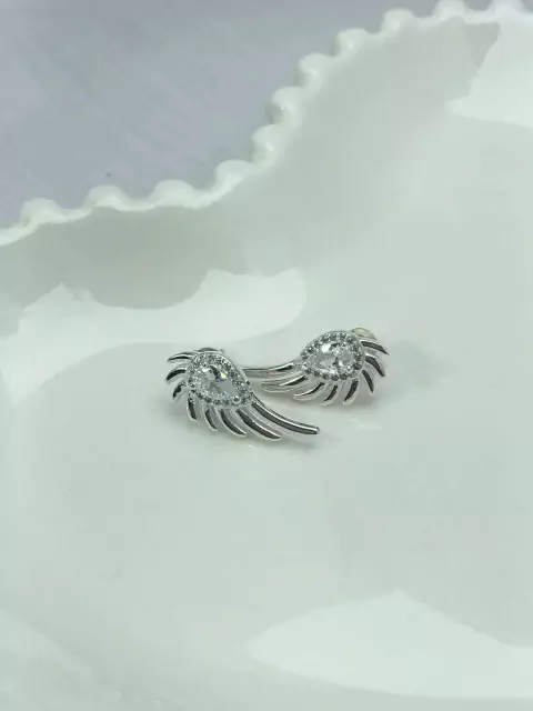 Brinco Ear Cuff Gota Cravejado