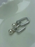 Argola com pedras e perola - comprar online