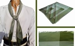 Lenço Carijó Verde com Fundo Branco