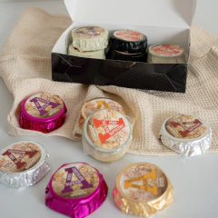 Cajas con Alfajores 2 tamaños en internet