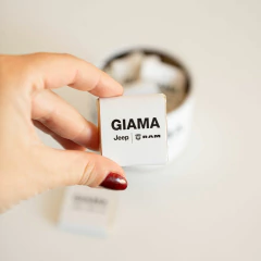 10 Latas personalizadas con chocolates - La Casita Suiza-Puro Chocolate