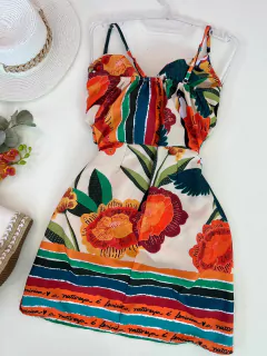 Vestido Vivi na internet