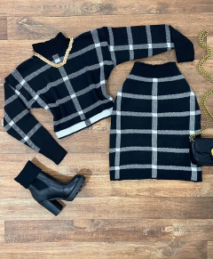 Conjunto cropped e saia tricot