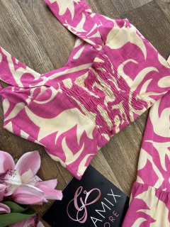 Conjunto Lia na internet