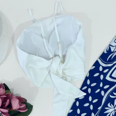 Cropped Bia na internet