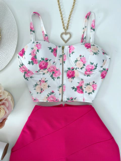 Cropped floral