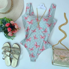 Body Julie on internet