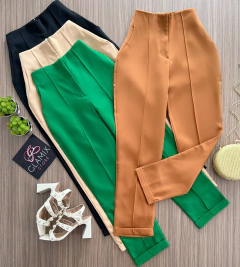 Calça alfaiataria (cópia) (cópia) (cópia)
