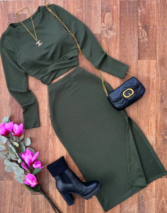 Conjunto Mídi verde militar