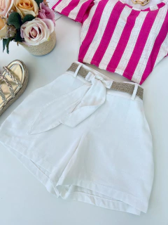 Shorts linho off na internet