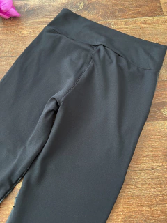 Calça courino nervuras - comprar online