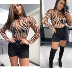 Shorts suede zíper - comprar online