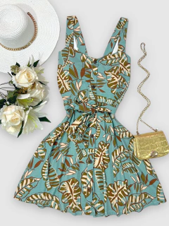 Vestido botões na internet